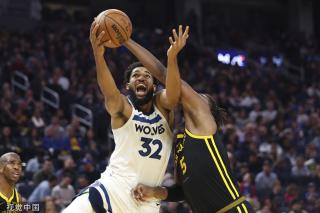 他的对手同 他的对手同