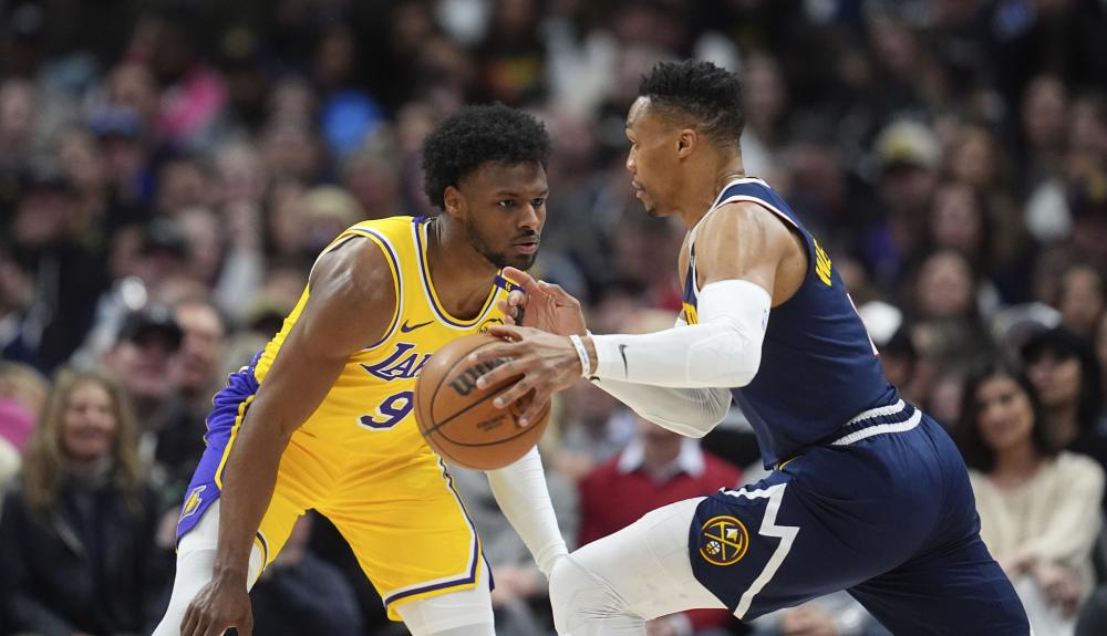 展示出格斗 展示出格斗